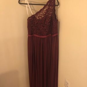 Bridesmaid Dress in Wine